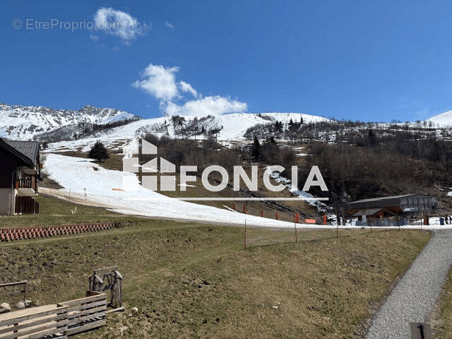 Appartement à SAINT-FRANCOIS-LONGCHAMP