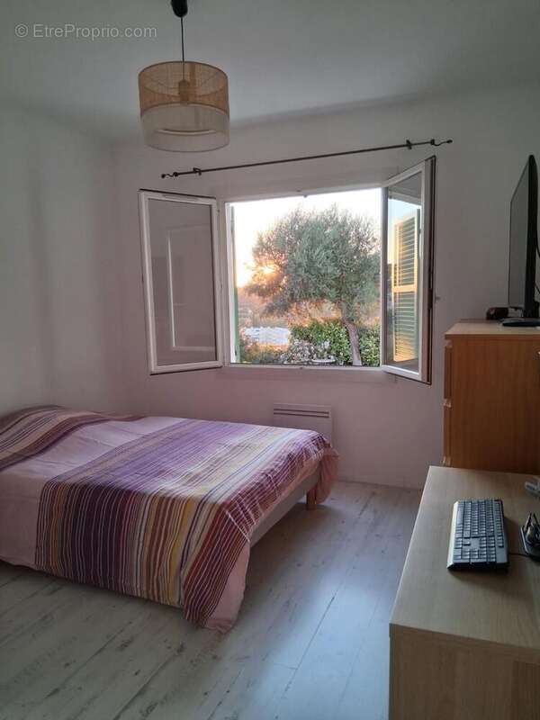 Photo 2 - Maison à OLLIOULES