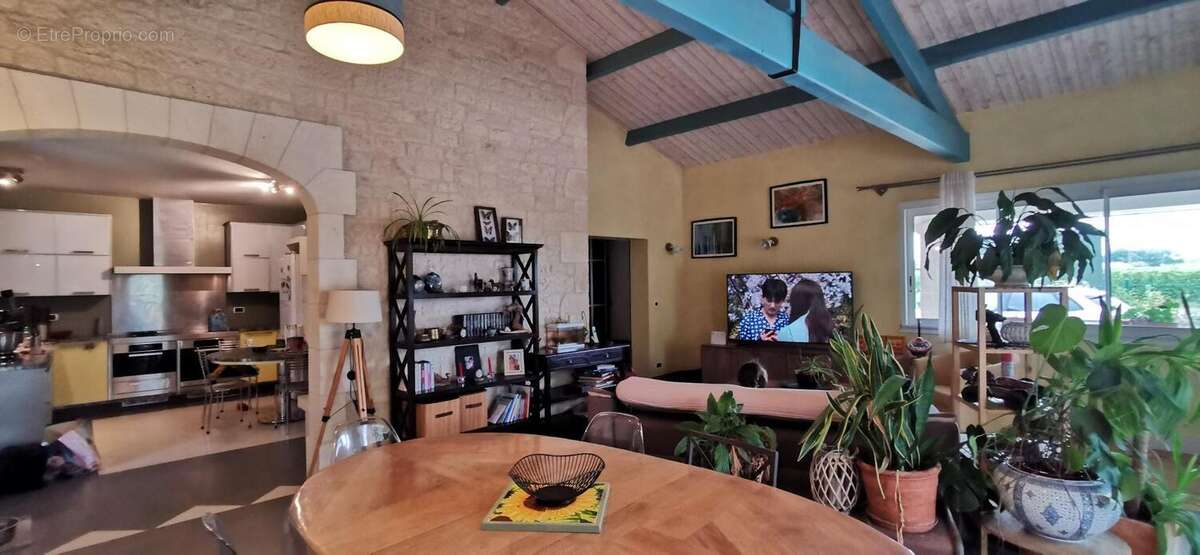 Maison à SAINT-ANDRE-DE-CUBZAC