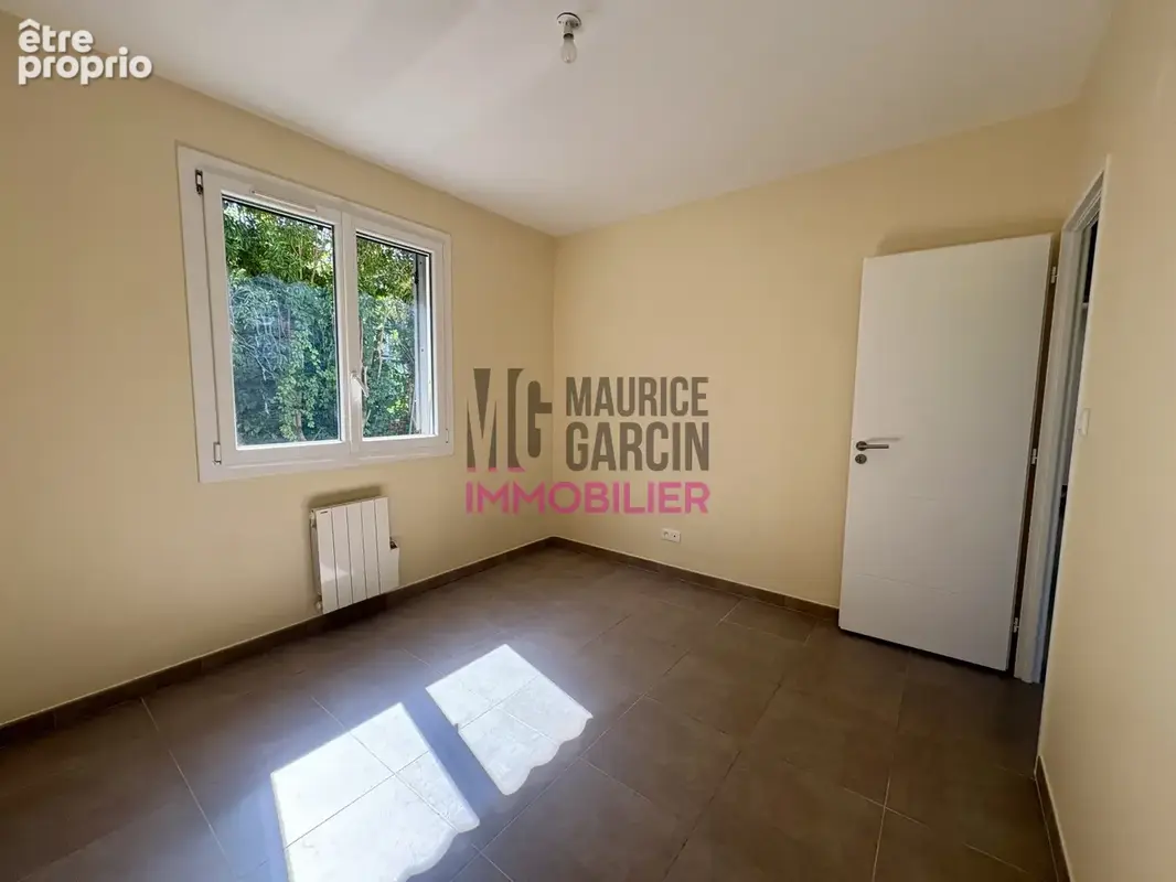 Maison 4 pièces 67 m² à vendre à Rognac (13340) - photo 7