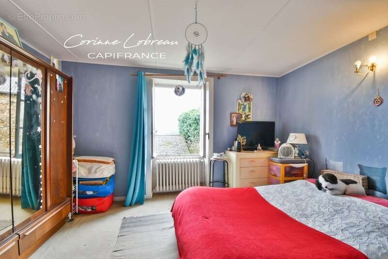 Maison à REGNIE-DURETTE