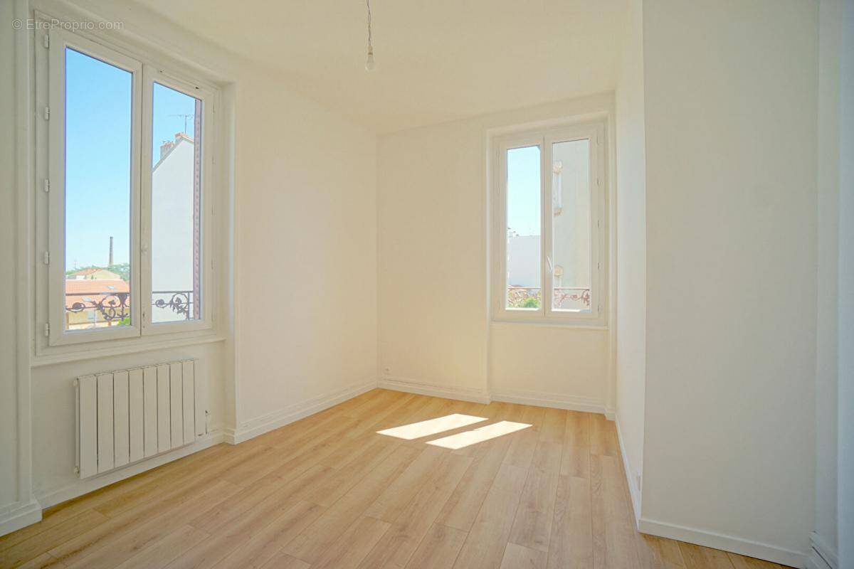 Appartement à SAINT-FONS