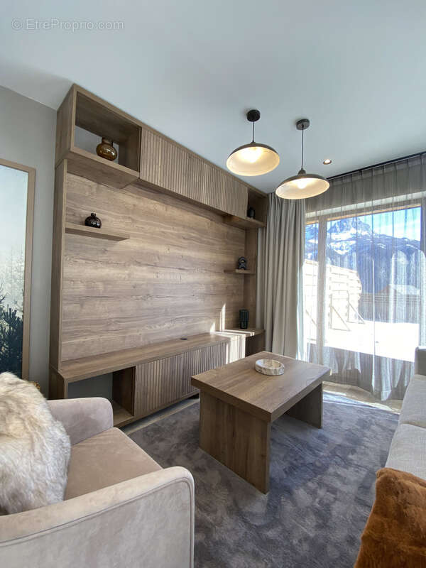 Appartement à UVERNET-FOURS