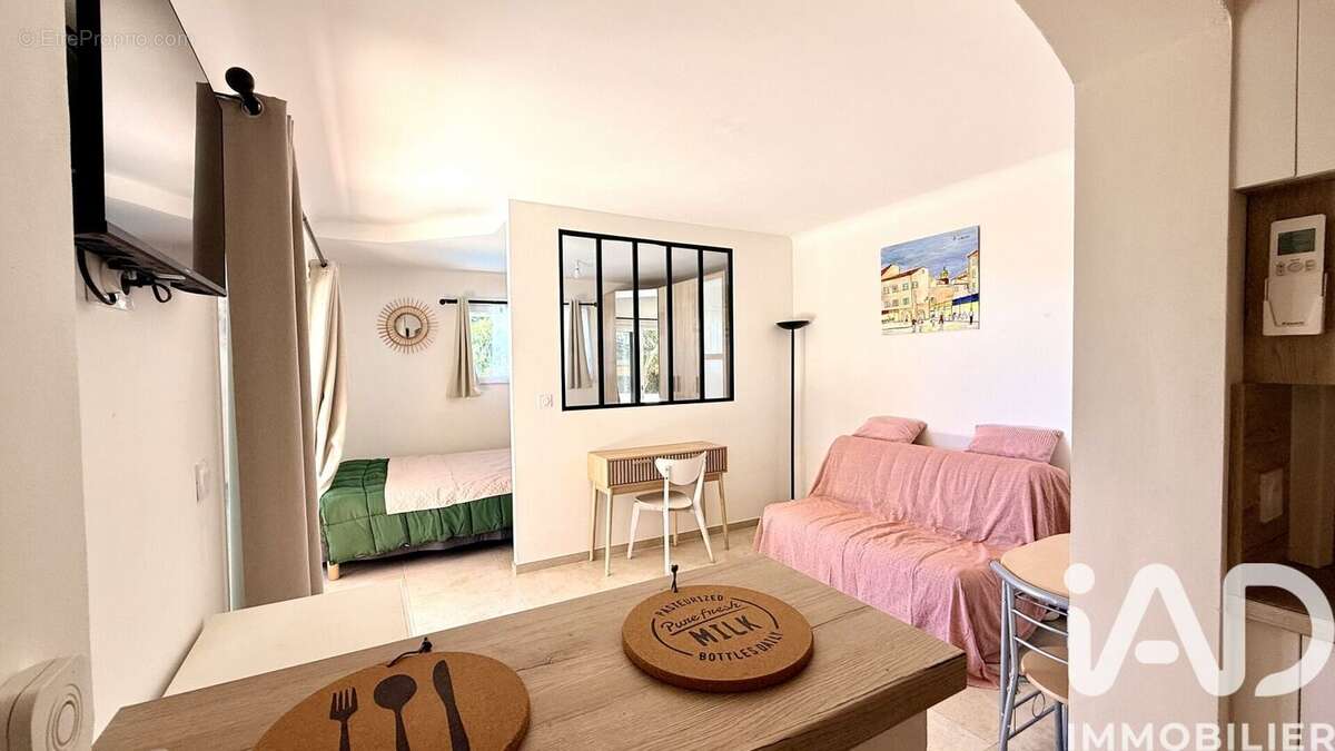 Photo 6 - Appartement à ROQUEBRUNE-SUR-ARGENS