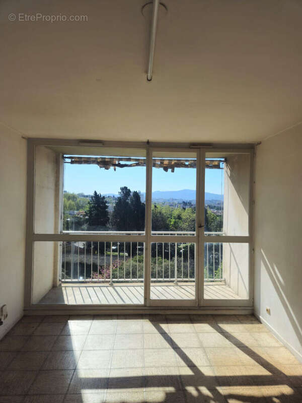 Appartement à MARSEILLE-14E