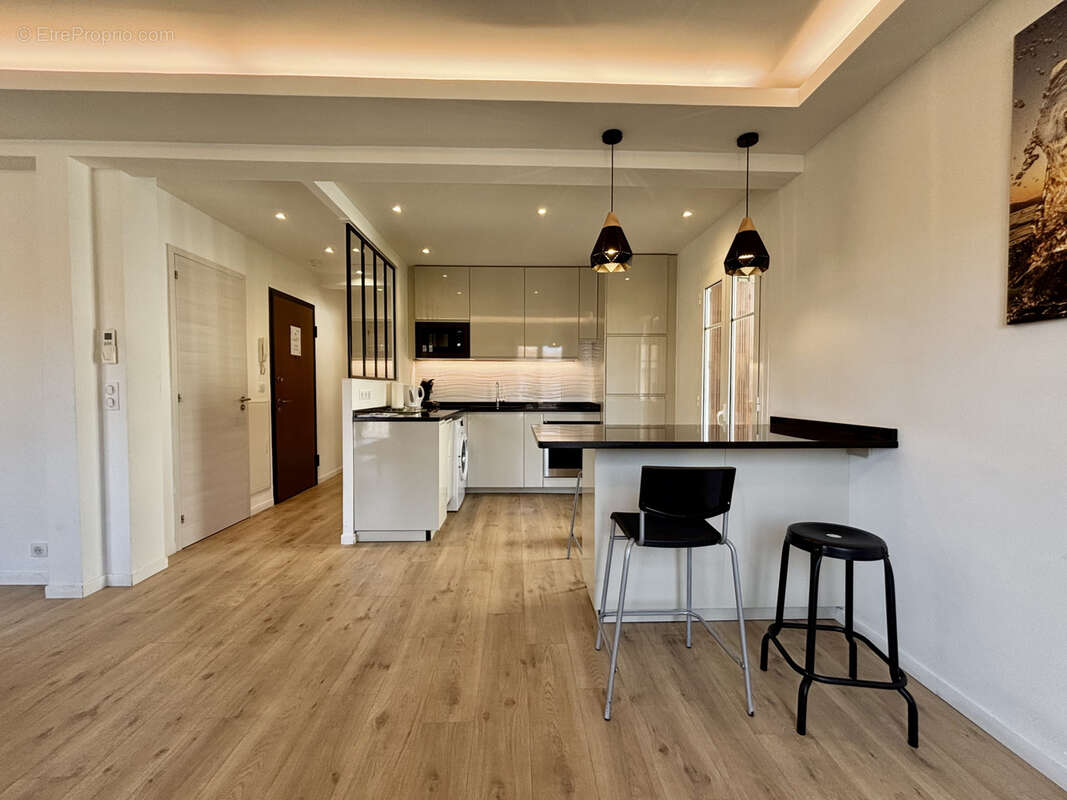Appartement à ROQUEBRUNE-CAP-MARTIN