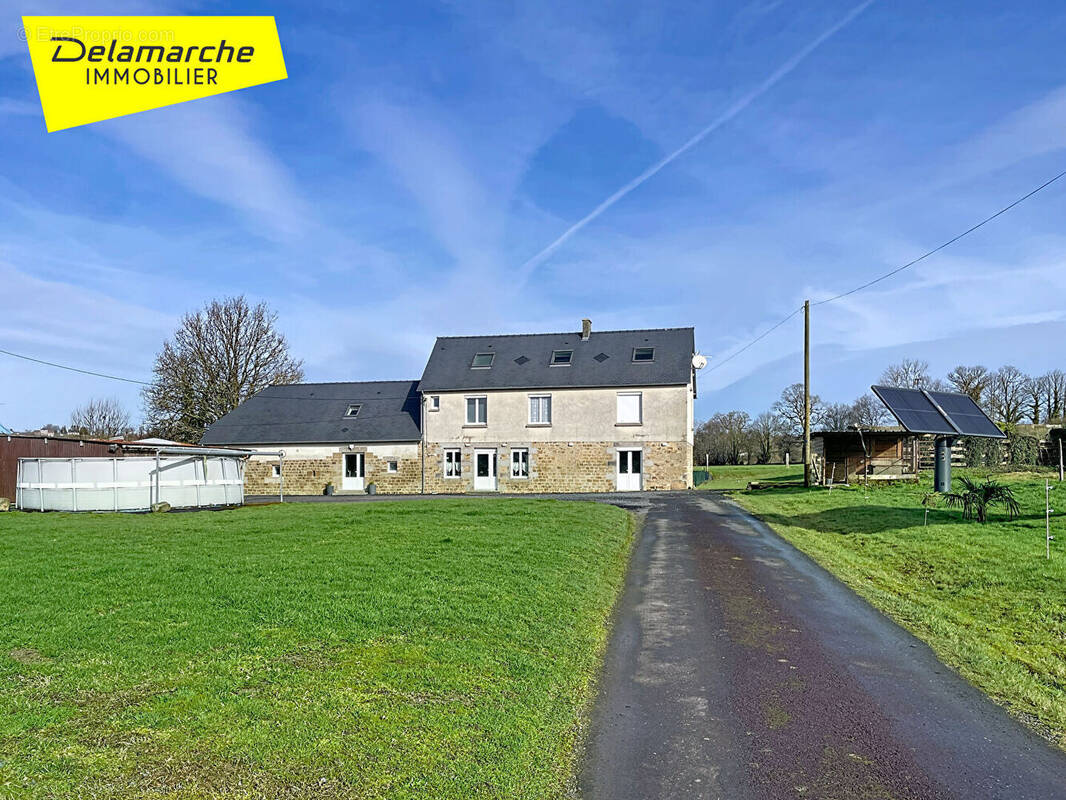 Maison à SAINTE-CECILE