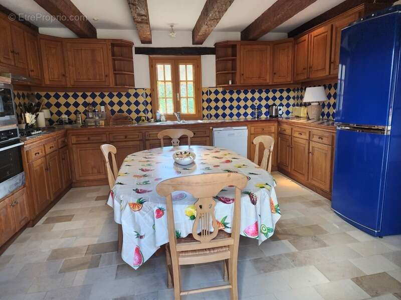 Maison à SAINT-MARCEL-DU-PERIGORD