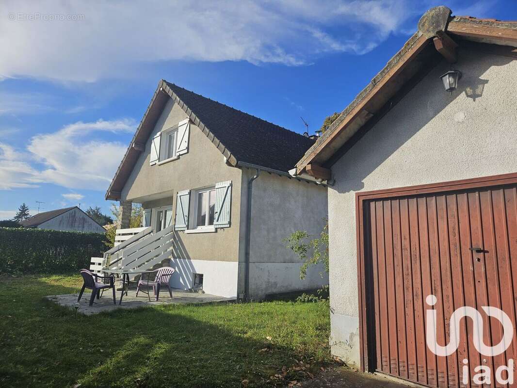 Maison 115 m² à Marchezais  - photo 3