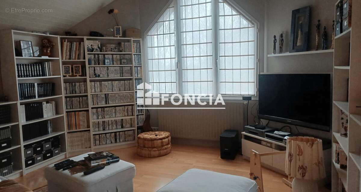 Maison à CHARTRES-DE-BRETAGNE