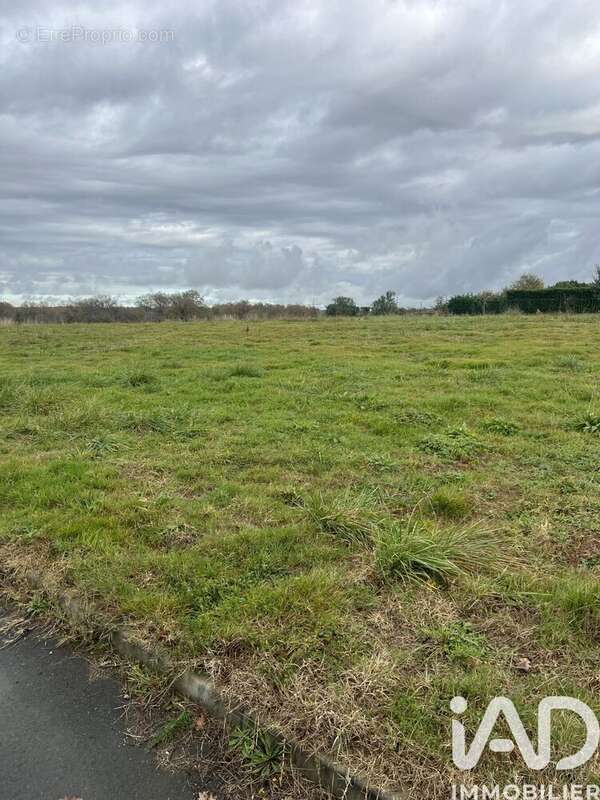 Photo 3 - Terrain à VERGOIGNAN