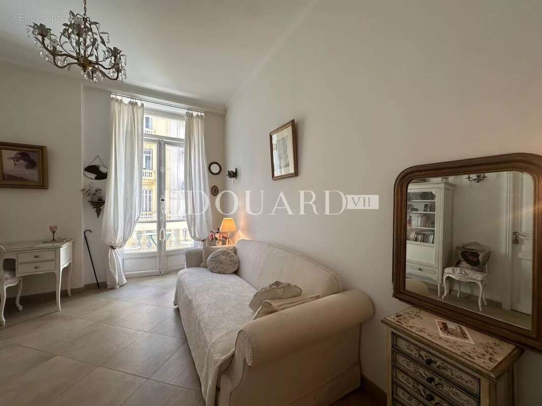 Appartement à MENTON