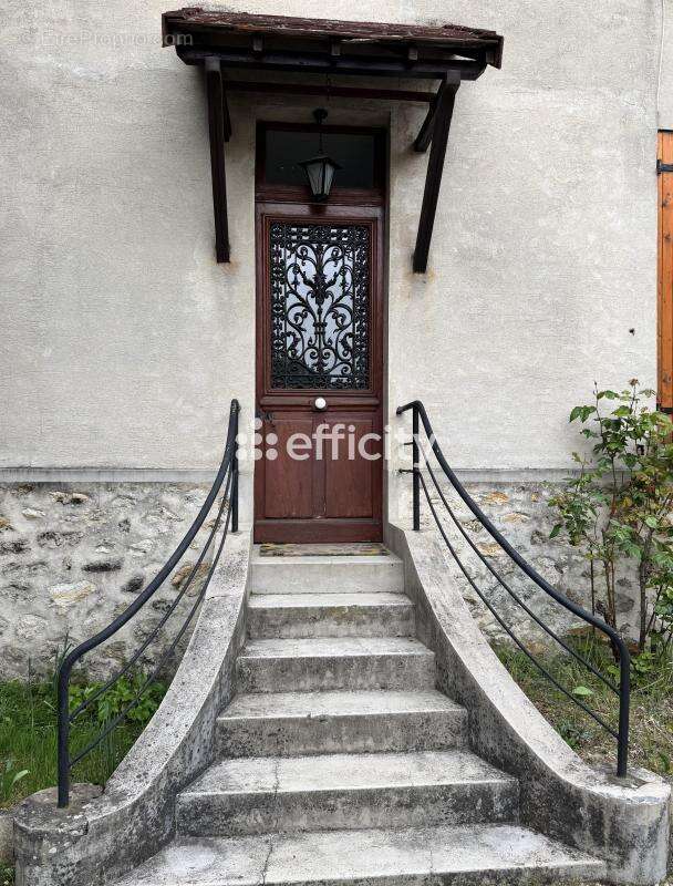 Maison à MAREUIL-LES-MEAUX