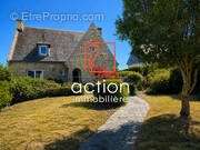 Maison à LA ROCHE-DERRIEN