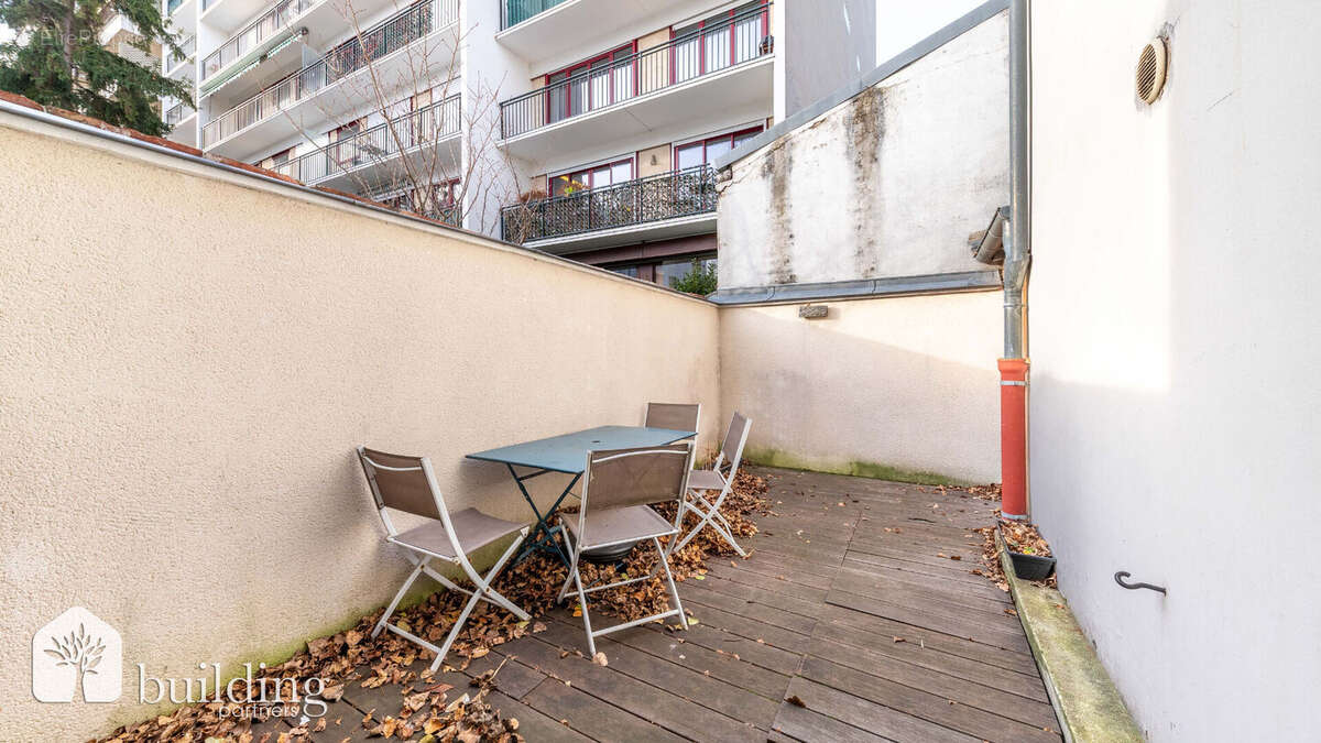 Maison à COURBEVOIE