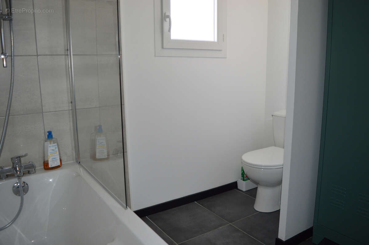 Maison contemporaine de 2020, en excéllent état, matériaux et finitions de grande qualité... - photo 17
