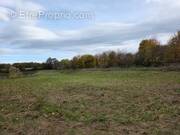 Terrain à BELIGNEUX