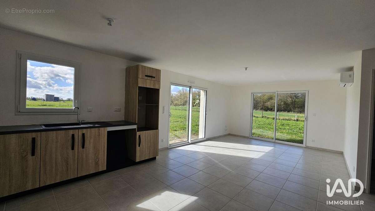 Photo 4 - Maison à VOULEME