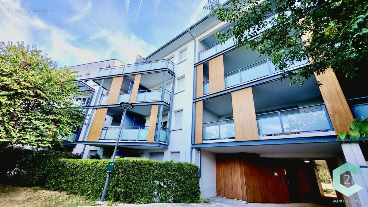 Appartement à COLOMIERS