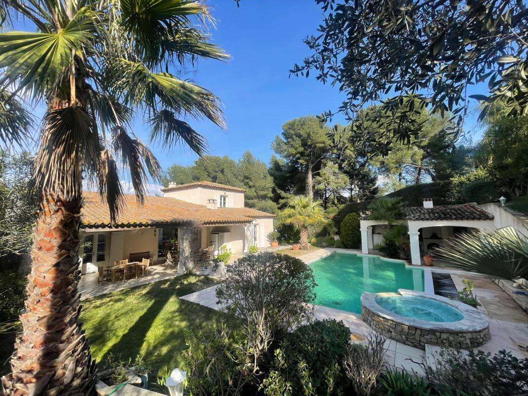 Maison à SANARY-SUR-MER