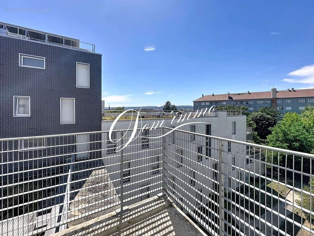 En exclusivité DIJON: Appartement F3 avec double balcon, garage, quartier université - photo 7