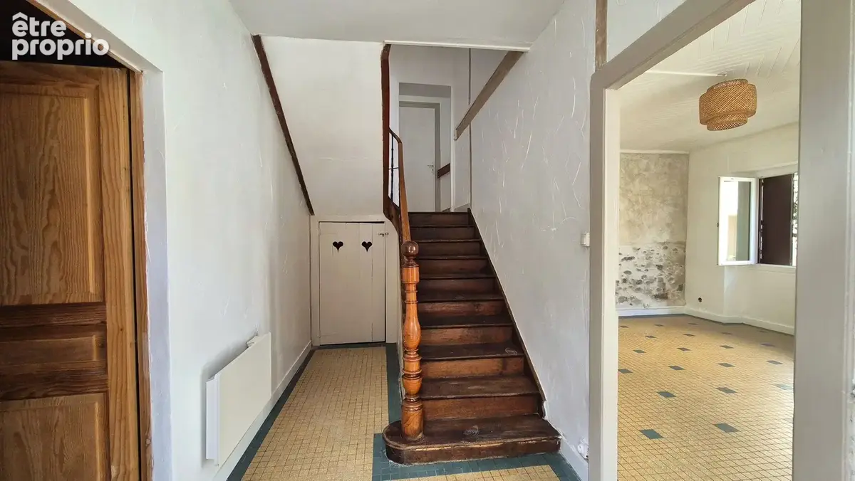 A VENDRE, LESTELLE-BETHARRAM, Maison de village 2 chambres de 97,78 m² sur une parcelle de 74 m² - photo 4
