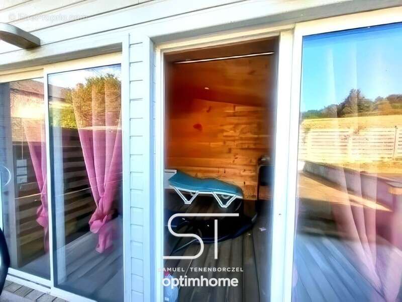 Maison familiale 5 ch de 148 m² – Le Mesnil-Guillaume (14100) - photo 15