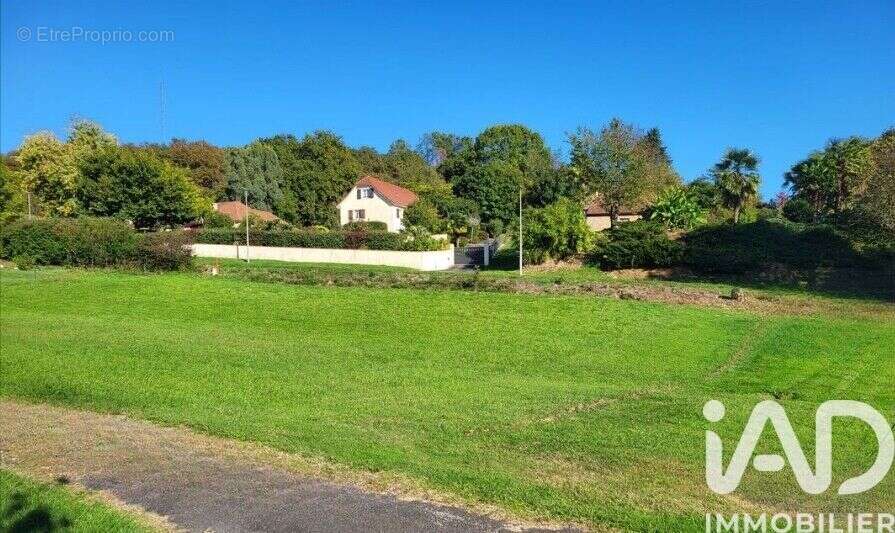 Photo 2 - Terrain à LABASTIDE-MONREJEAU