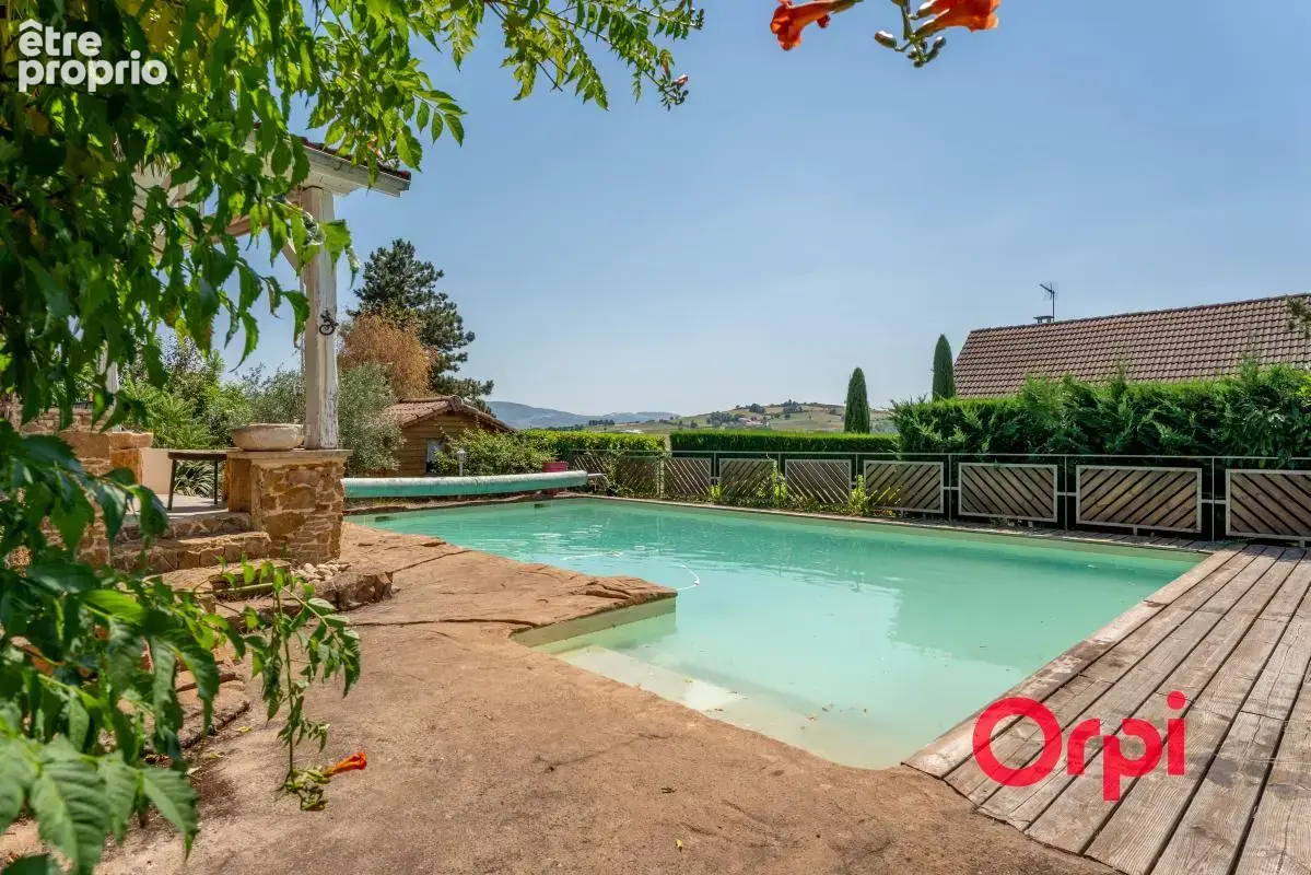 Maison familiale de 131 m² avec piscine, bureau et sous-sol complet - photo 19