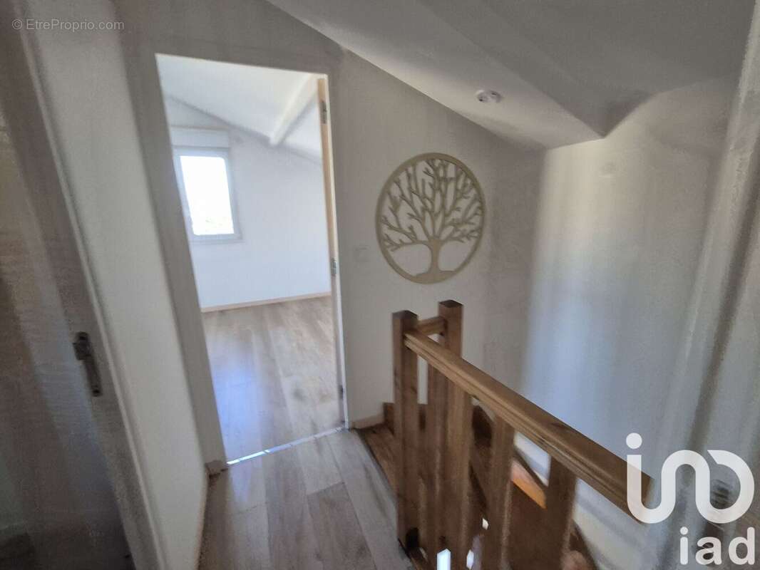 Photo 8 - Appartement à LA FERTE-SOUS-JOUARRE