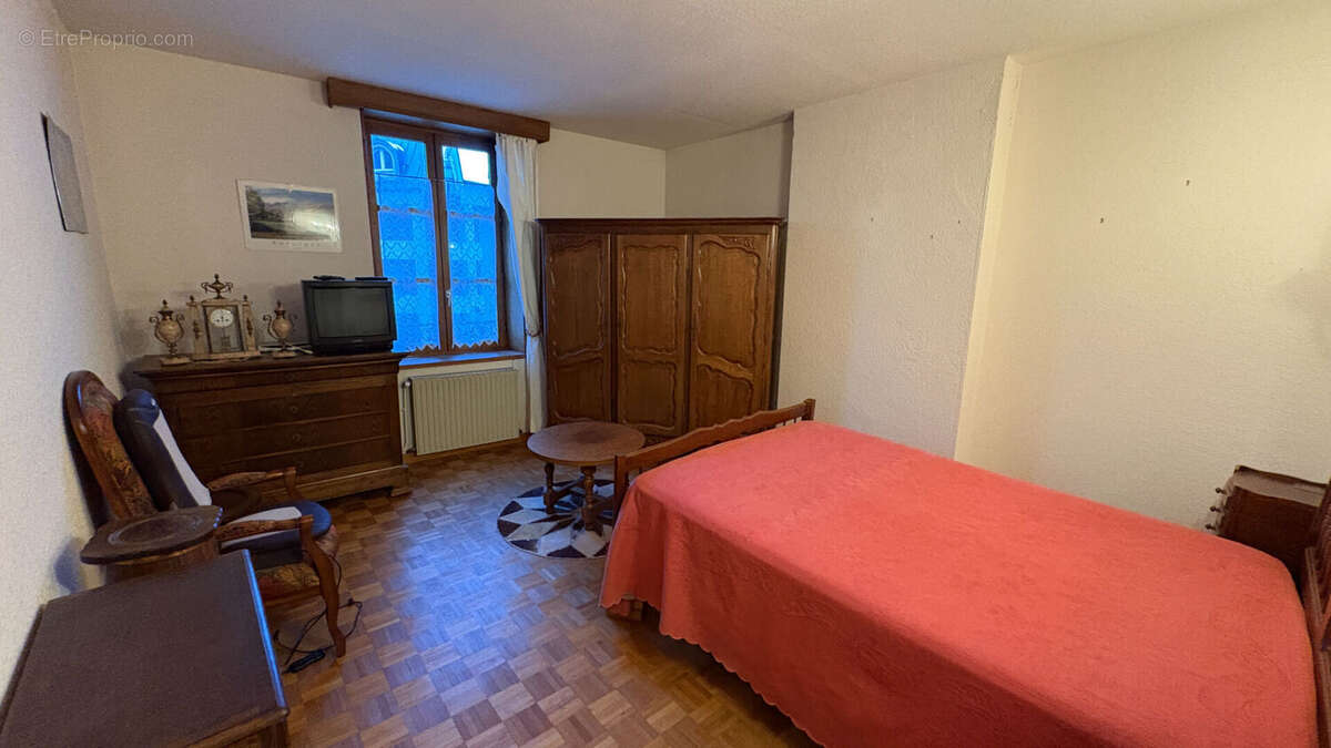 Appartement à MOULINS