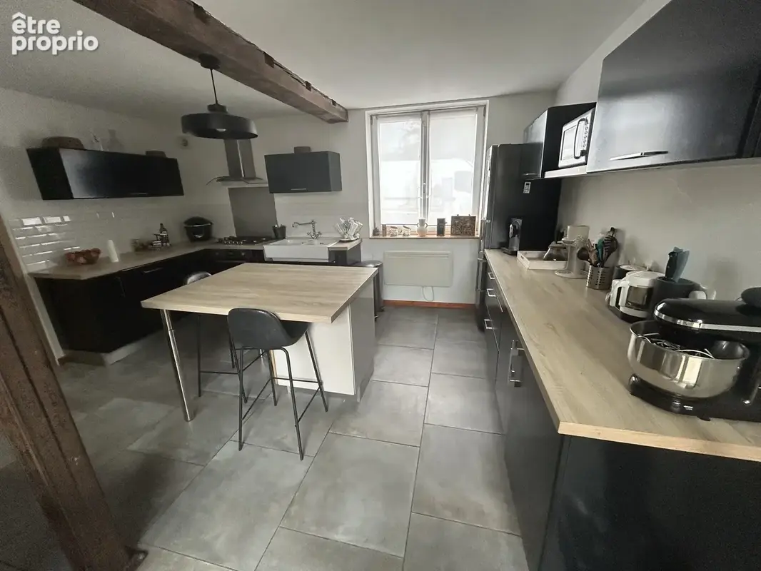 Beaucoup de charme et de cachet pour cette flamande de 108m2 située dans un secteur calme et prisé ! - photo 6