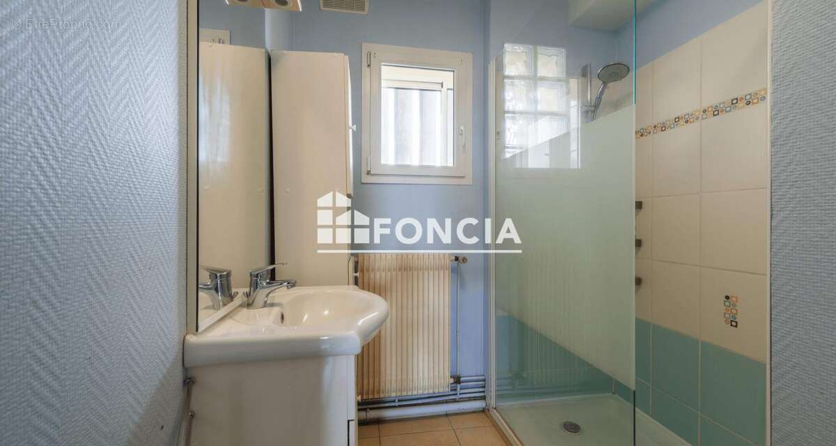 Appartement à SAINT-BERTHEVIN