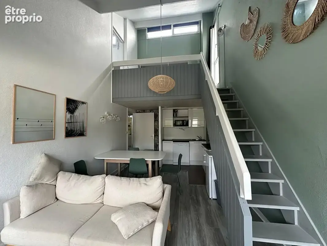 Appartement à COMBRIT