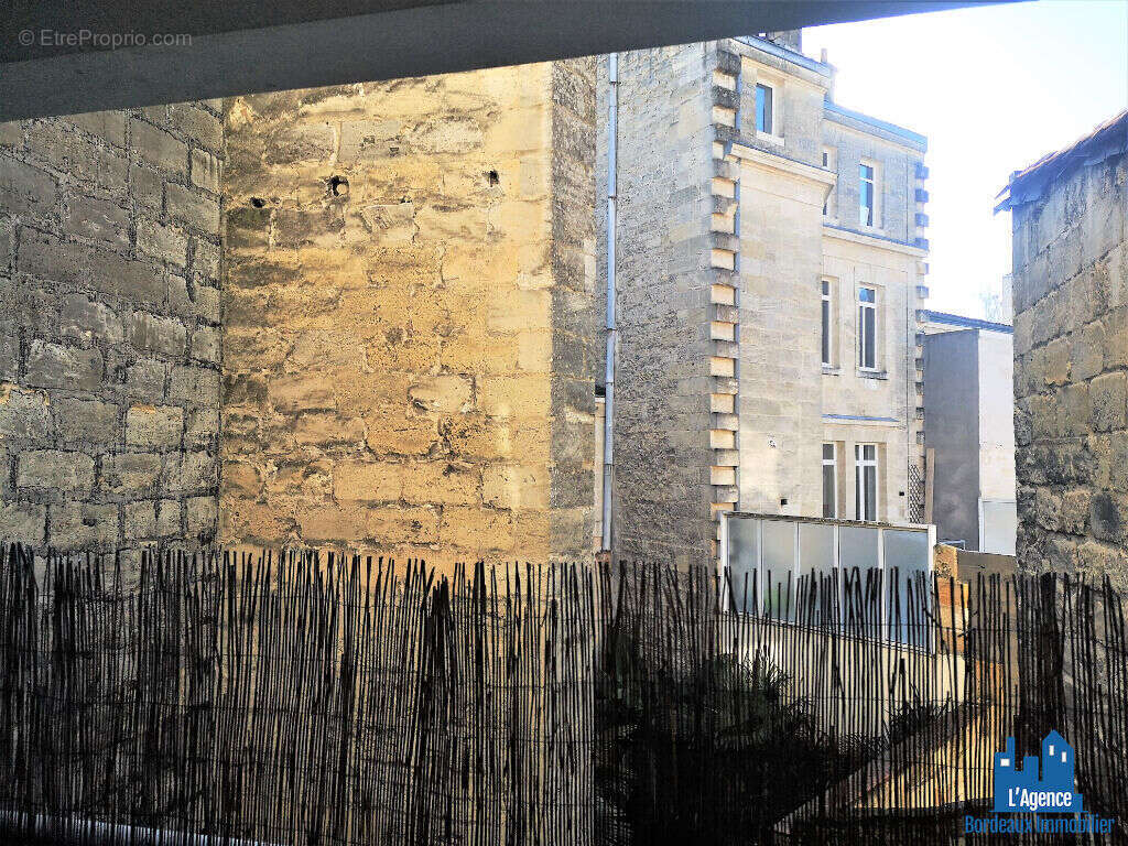Appartement à BORDEAUX
