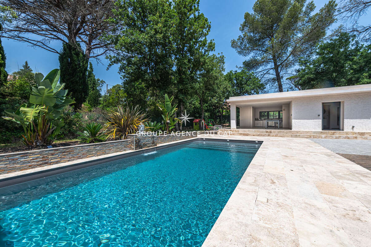 Maison à SAINT-RAPHAEL