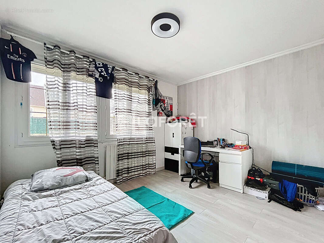 Maison à MAREIL-EN-FRANCE