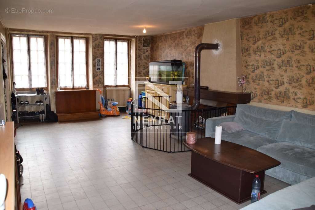 Maison à BLIGNY-SUR-OUCHE