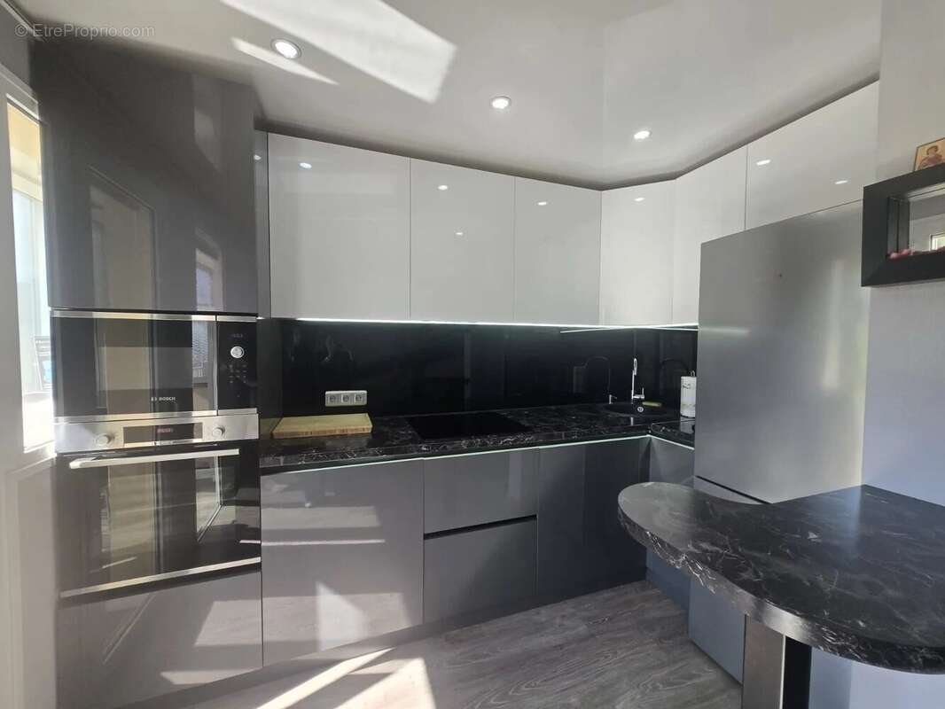 Appartement à LE CANNET