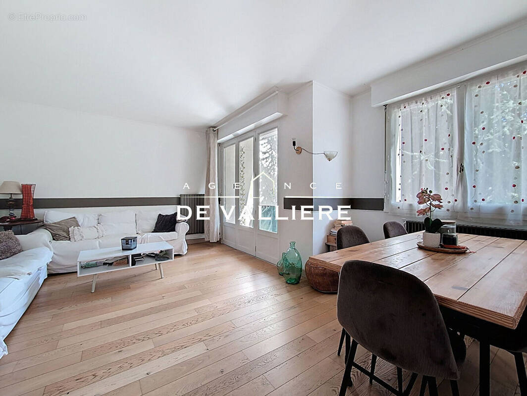 Appartement à RUEIL-MALMAISON