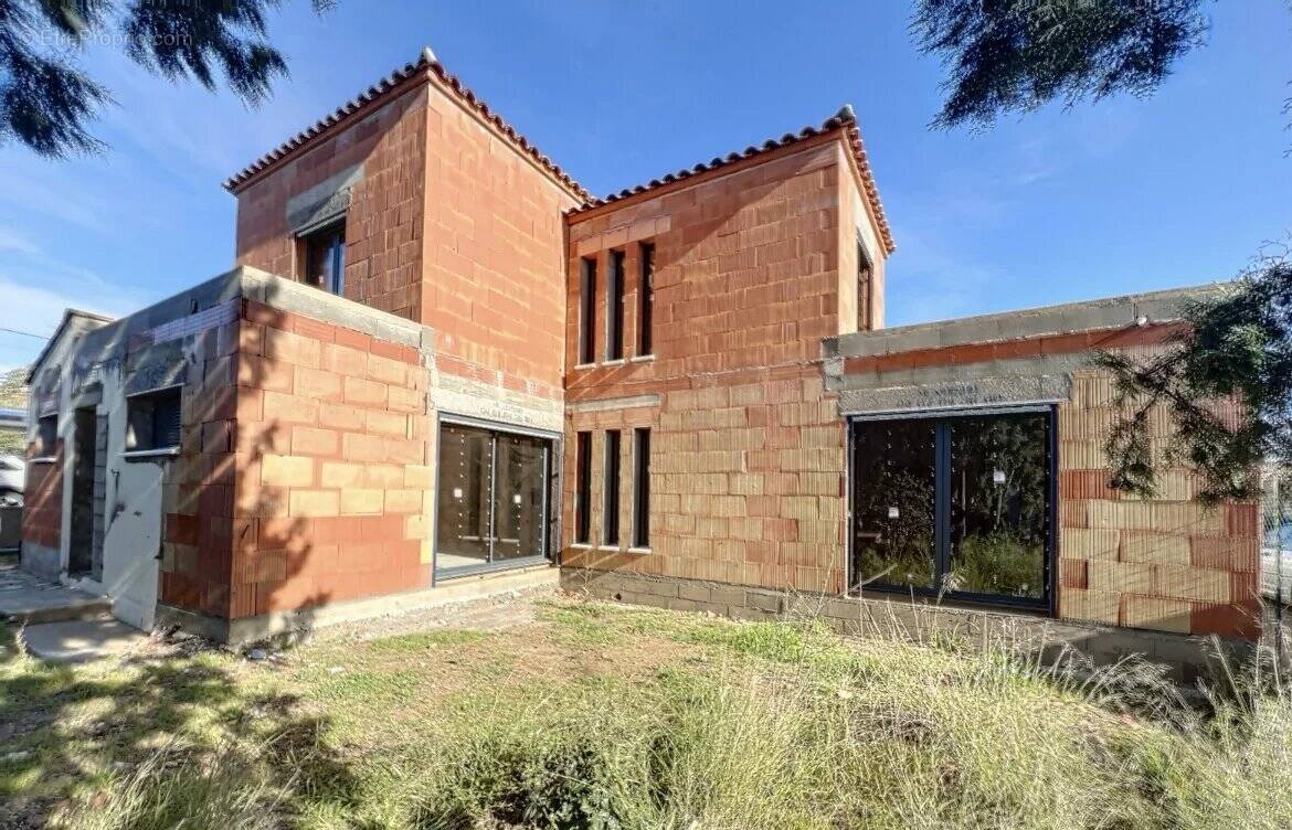 Maison à LE CRES