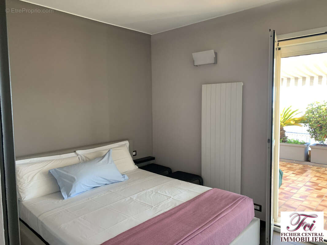Appartement à MENTON