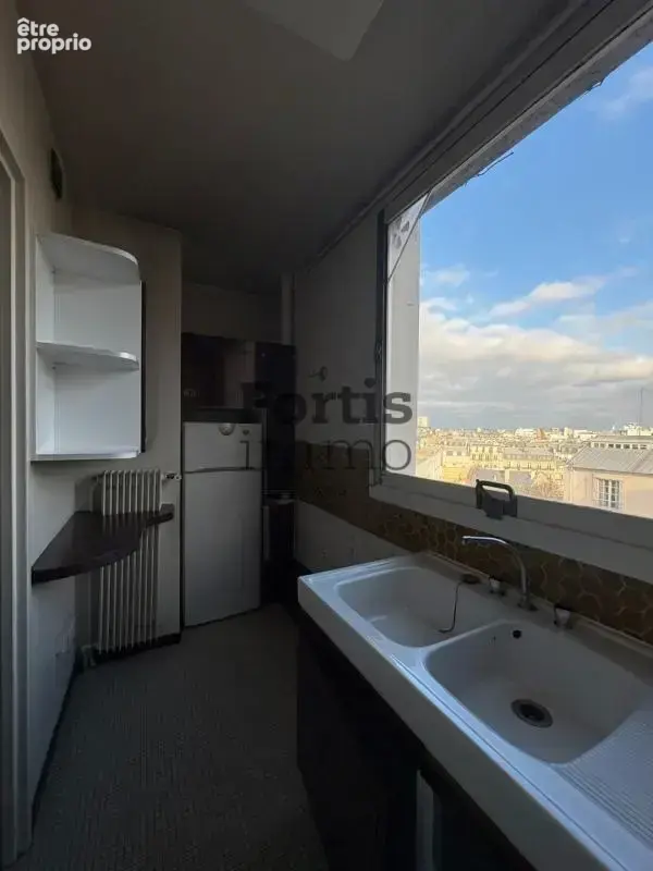 Paris 16 - trocadero - studio, dernier etage vue plein ciel - photo 12