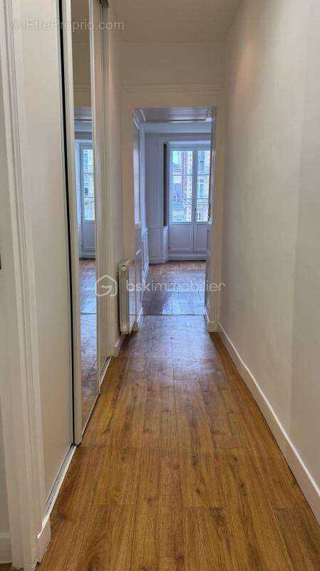 Très bel appartement de caractère T2 – 57 m2 – Hyper Centre Ville de RENNES - photo 5
