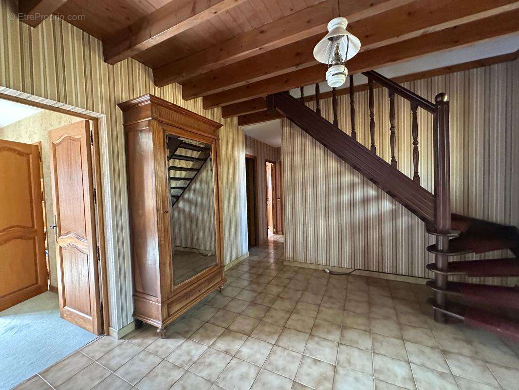Maison à PRECHAC