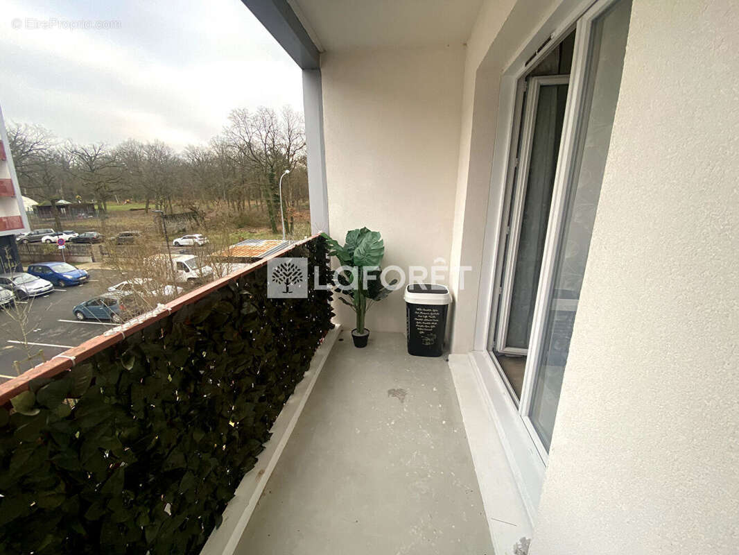 Appartement à LES MUREAUX