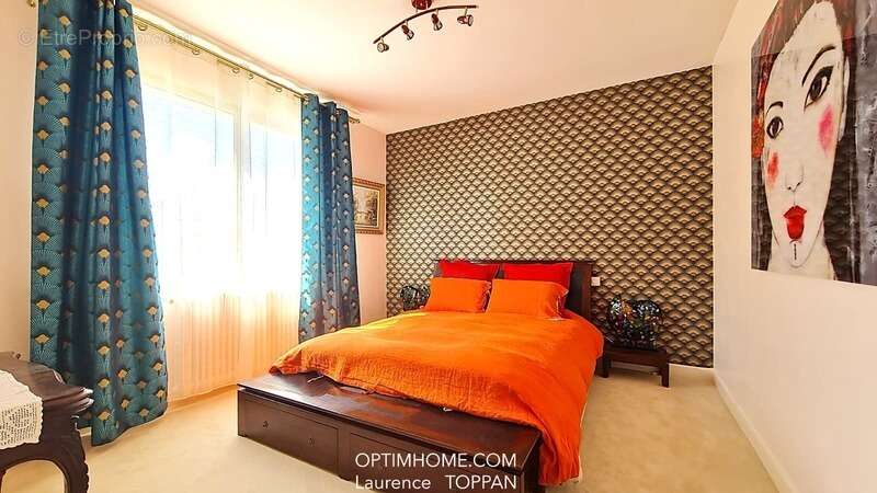 Maison à SAINTE-LIVRADE-SUR-LOT