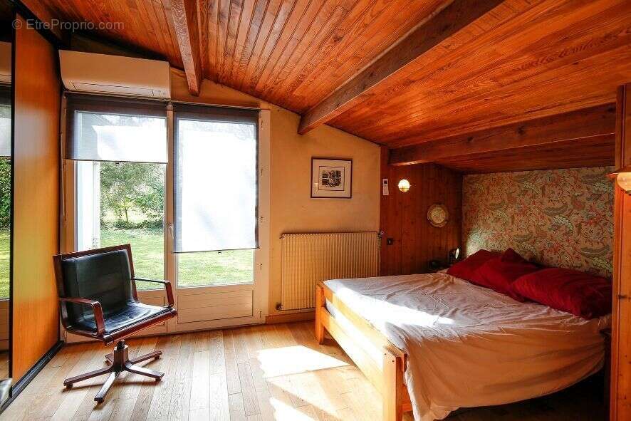 Maison à SAINT-LOUBES