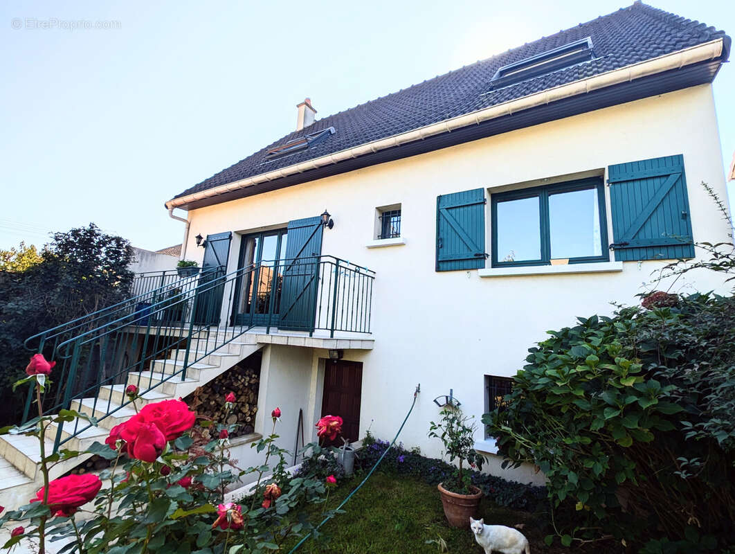 Maison à PARAY-VIEILLE-POSTE