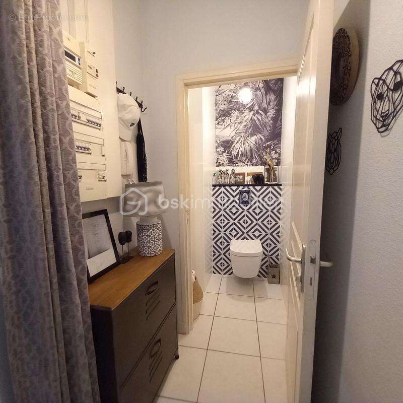 Appartement T2 + terrasse + cave + 2 parking - photo 10